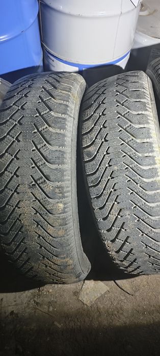 235 60 R18 Goodyear ultra grip 500