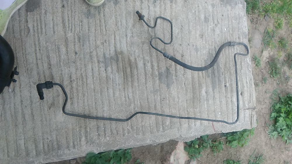 Rura rury przewody magistrala wody wspornik wąż audi a3 8p 1.6 bse