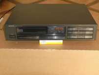 Kolekcjonerski Odtwarzacz CD   ONKYO DX 1200  (1987r)