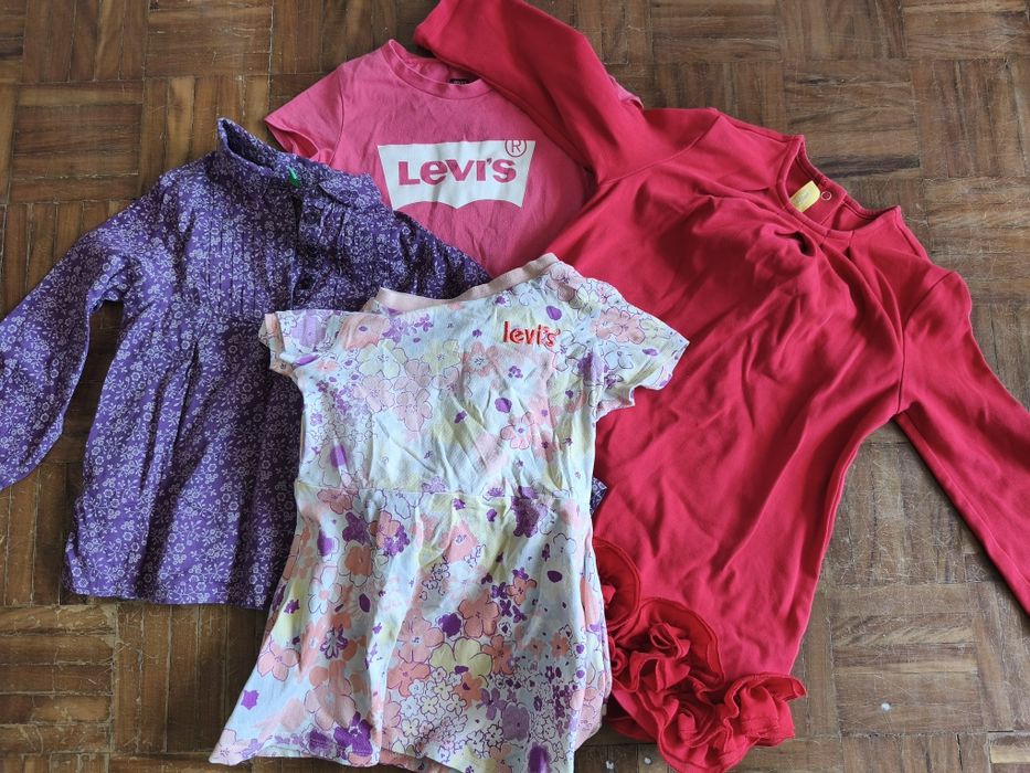Dois vestidos; T- Shirt; camisa - Levis, Chicco, Benetton - menina 3 a