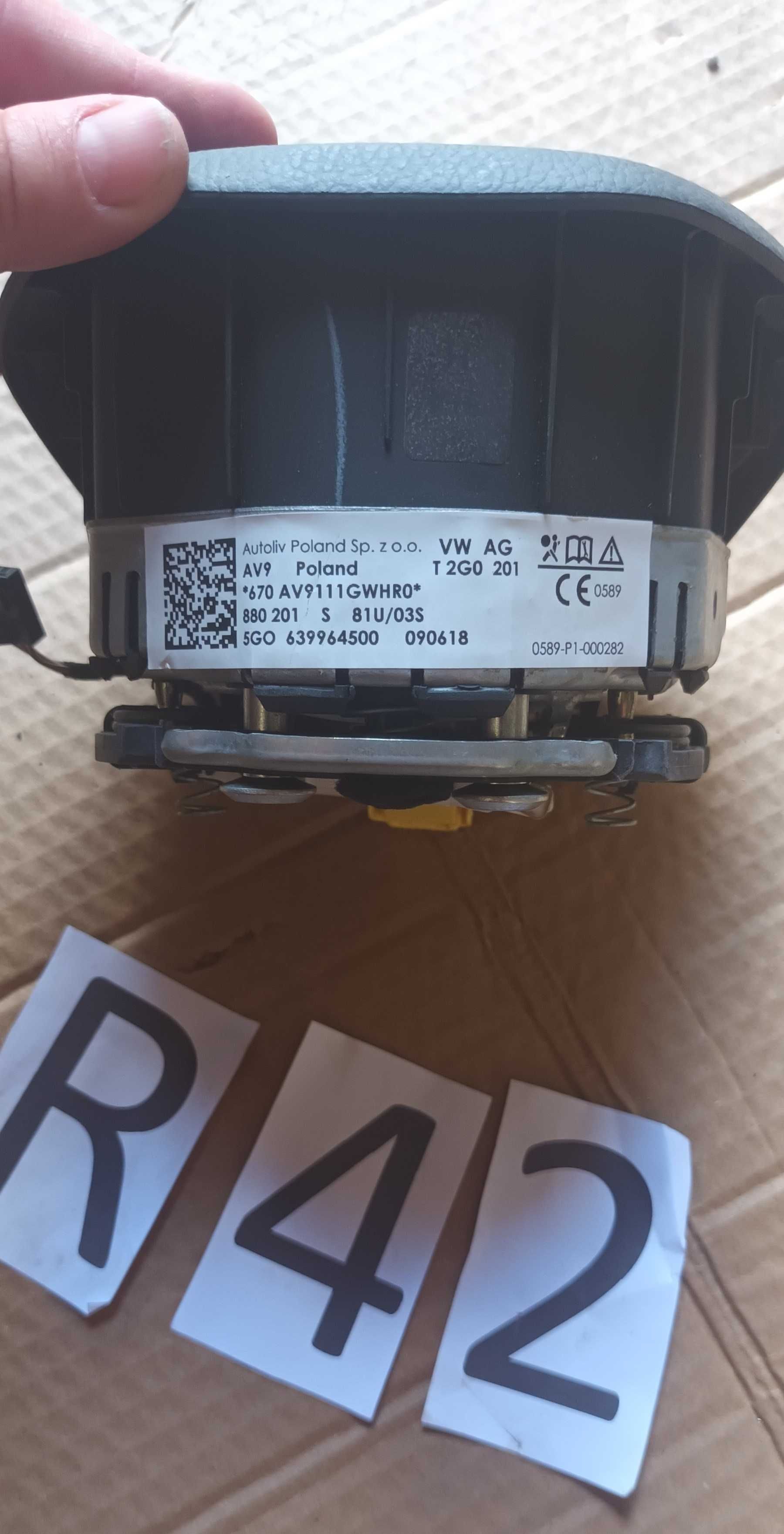 Vw Passat B8 Airbag poduszka kierowcy