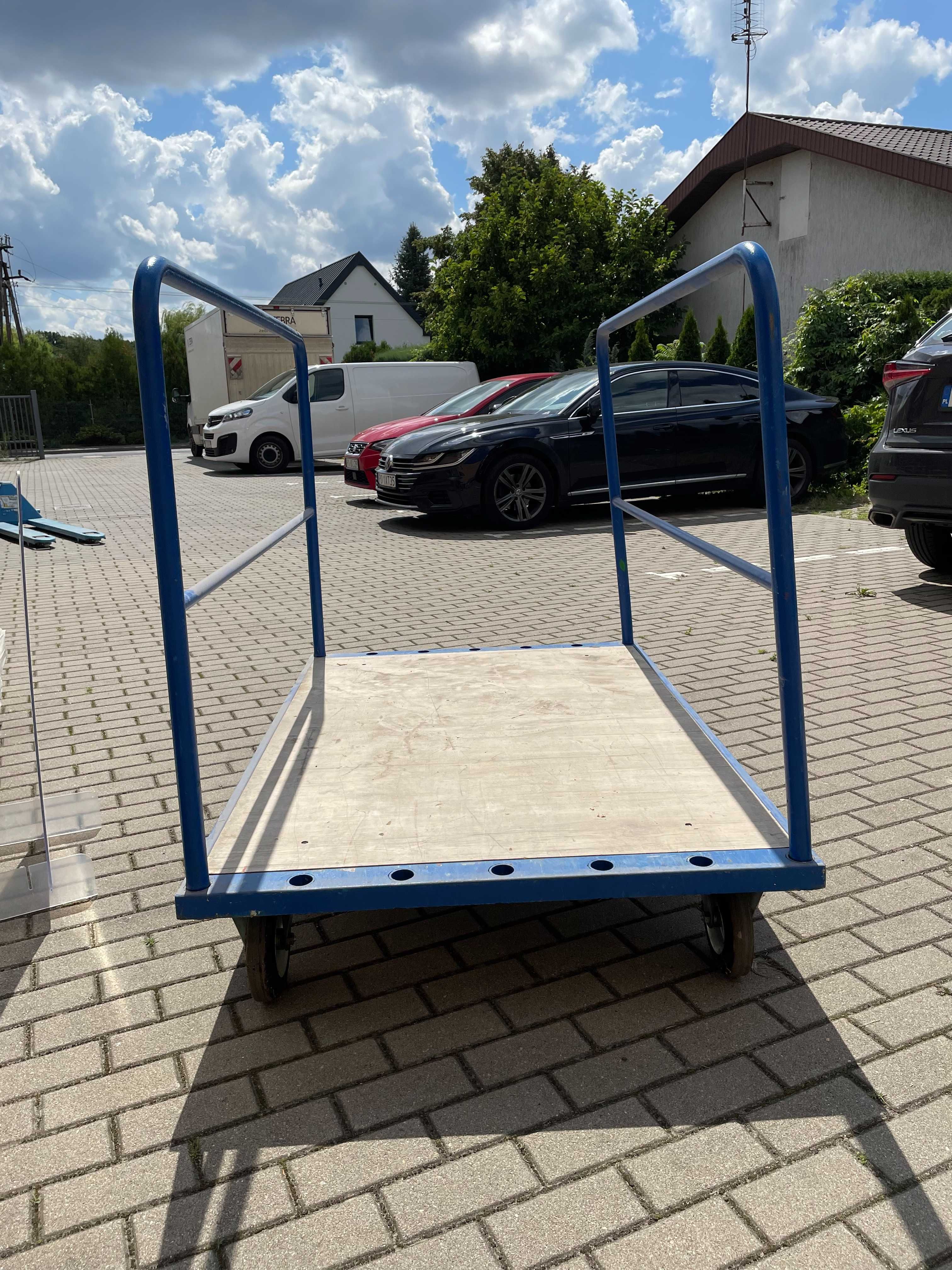 wózek platformowy z burtami
