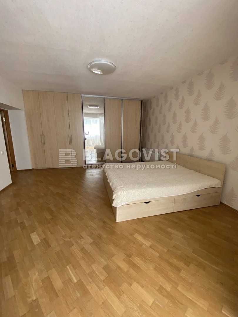 Продаж квартири (85,8м) вул. Голего Миколи, 5  М.Шулявка Солом`янський