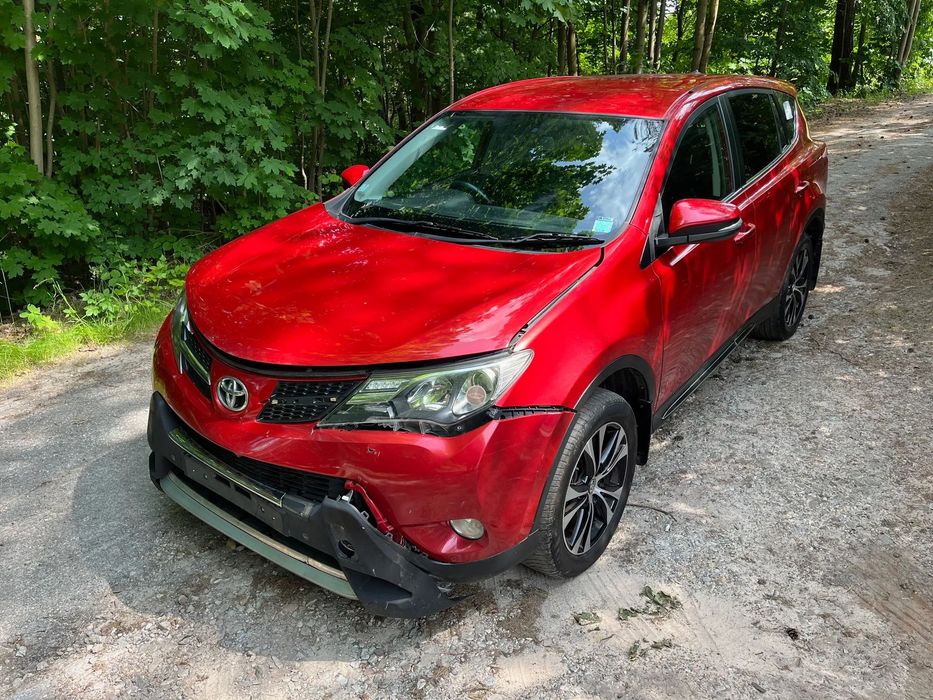 Toyota RAV4 TOYOTA RAV-4 2.0 d4d 4x4 nawigacja anglik do rejestracji uszkodzony