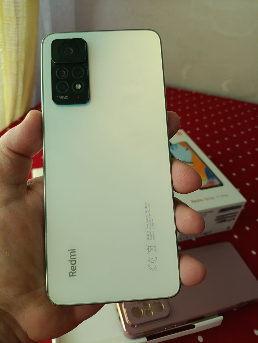 ИГРОВОЙ Xiaomi redmi note 11pro, память 8+4-128гиг
