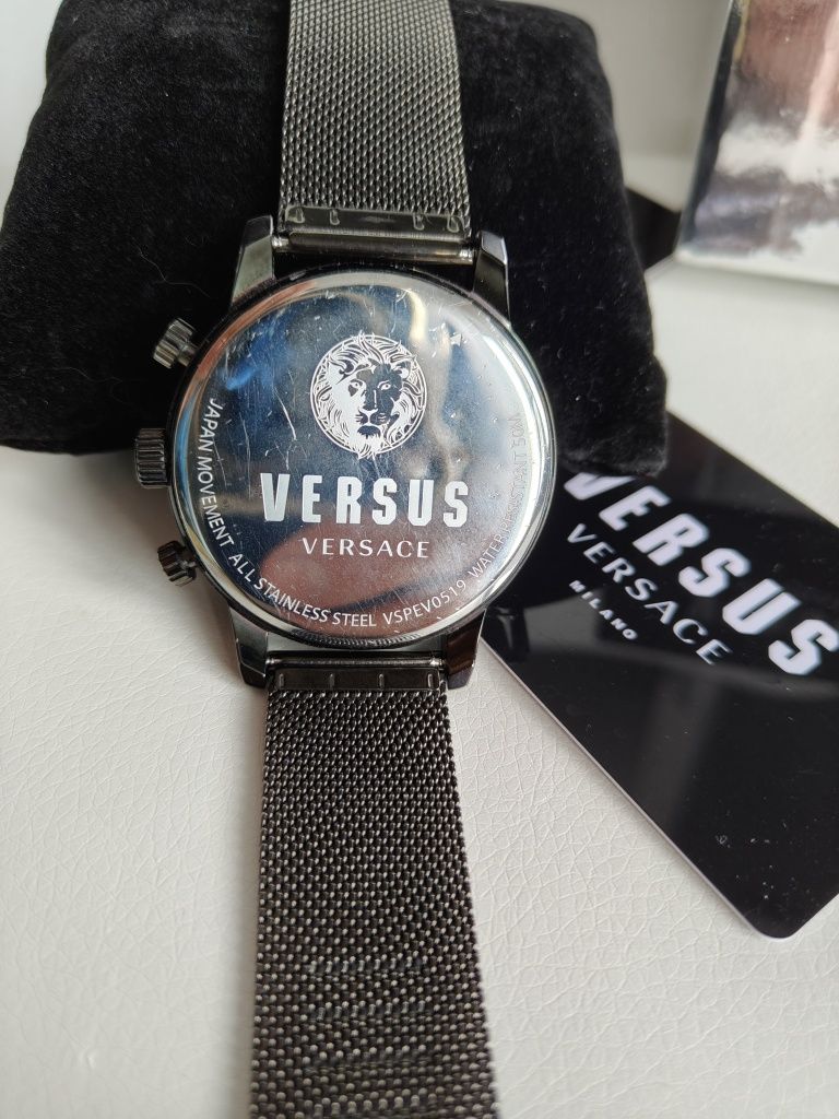 Zegarek męski Versus Versace Eugene VSPEV0519 czarny.