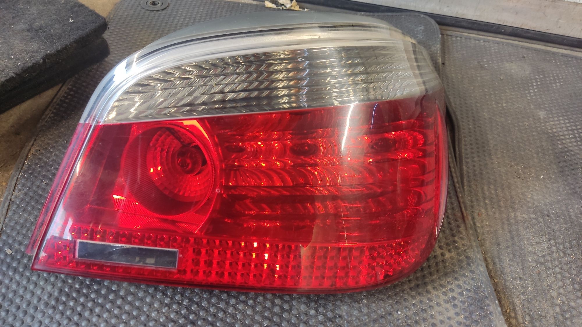 Lampa tył tylna prawa BMW E60 sedan przedlift