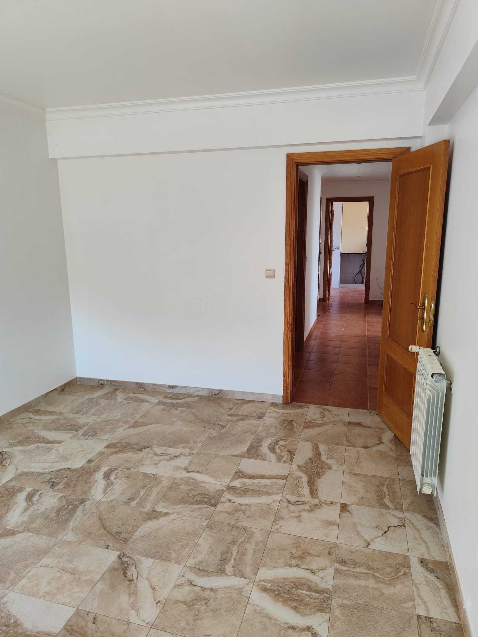 Apartamento T2 com parqueamento Quinta do Bolhão – Vila Franca de Xira