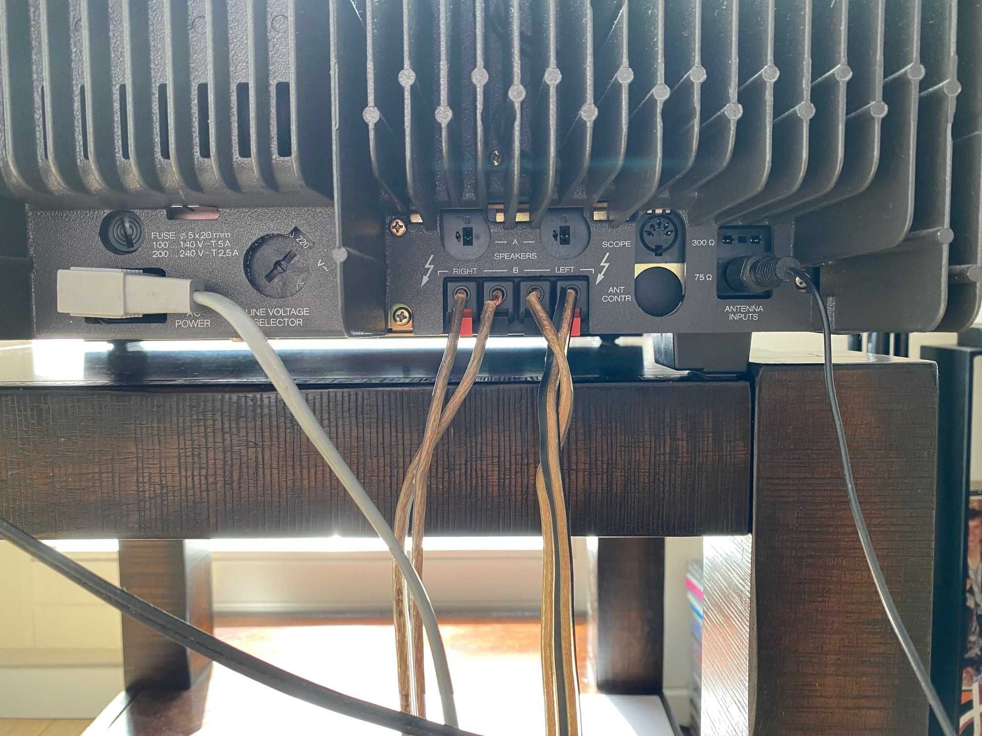 Revox B780 amplituner