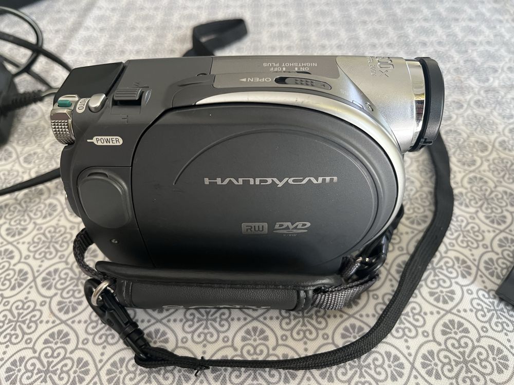 sony handycam dcr-dvd205