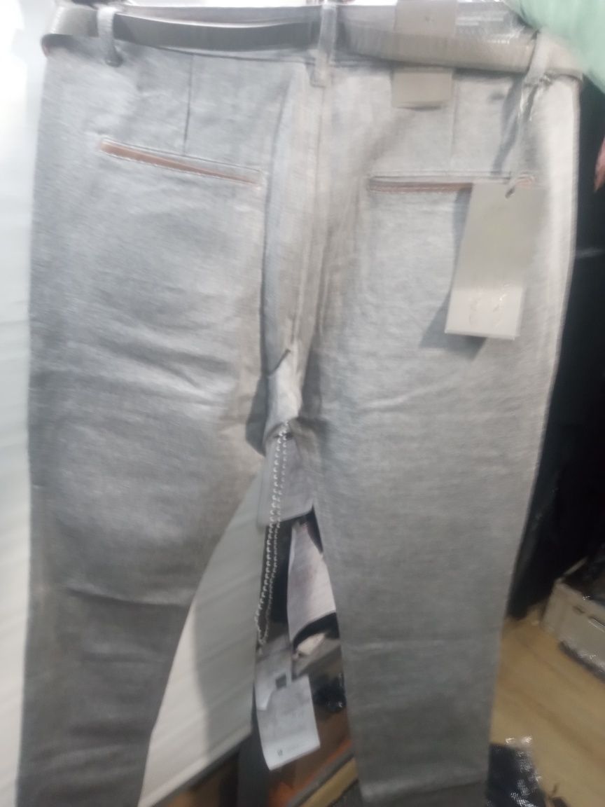 Spodnie plus size 4Xl dopasowują się do ciała 4 fasony i kolory