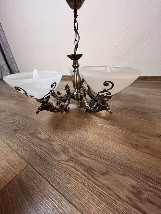Класична люстра в стилі Барокко