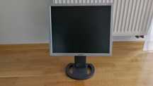 Ladny monitor Lcd 19 Hyundai L90+