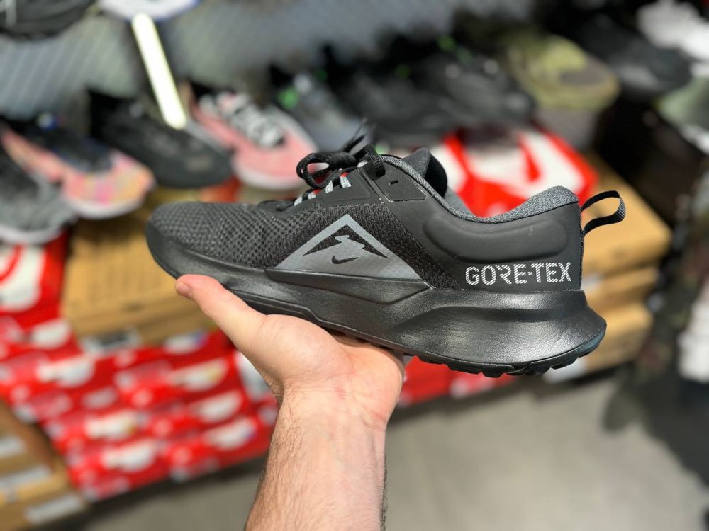 Кросівки Nike Juniper Trail 2 Gore-Tex FB2067-001