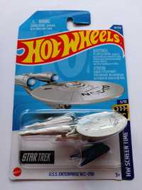 Hot Wheels Star Trek U.S.S. Enterprise NCC - 1701 Long Card