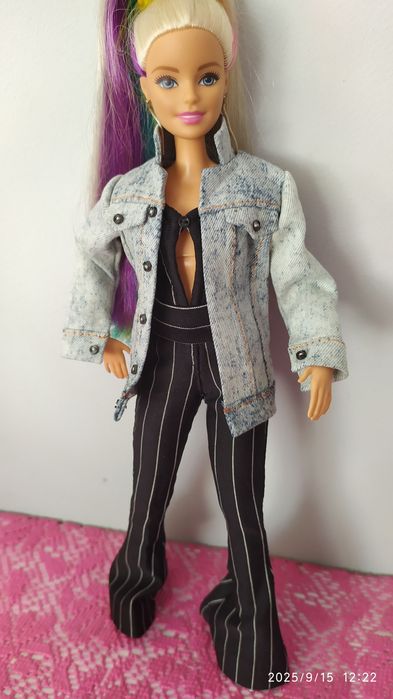 Ubrania dla lalek Barbie