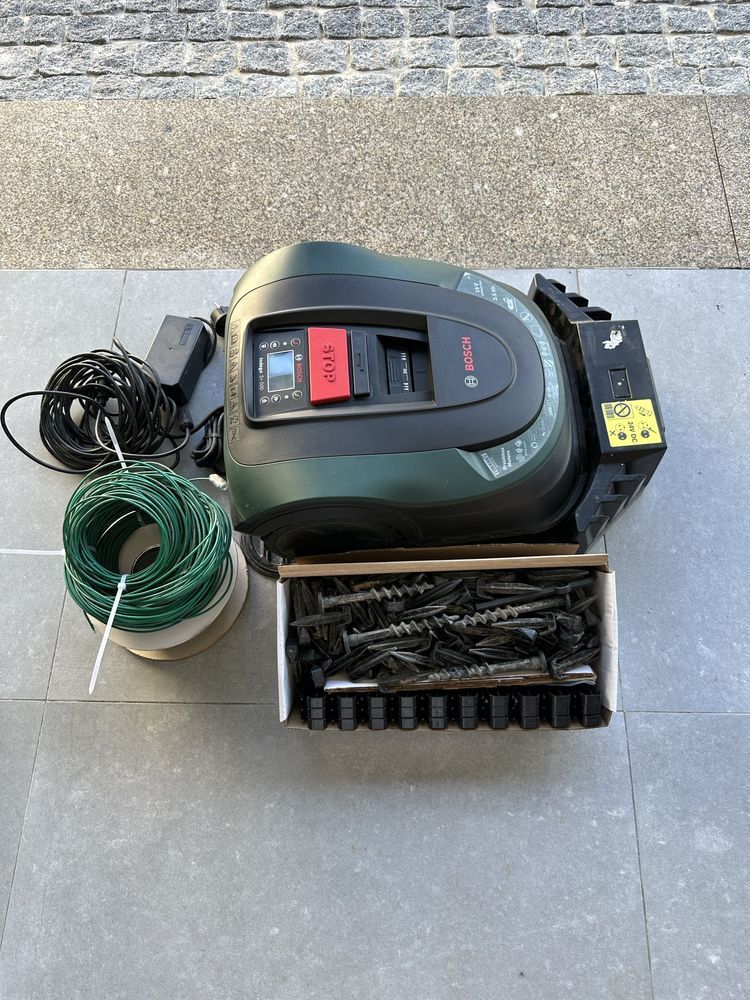 Robô Corta Relvas BOSCH Indego S+ 500