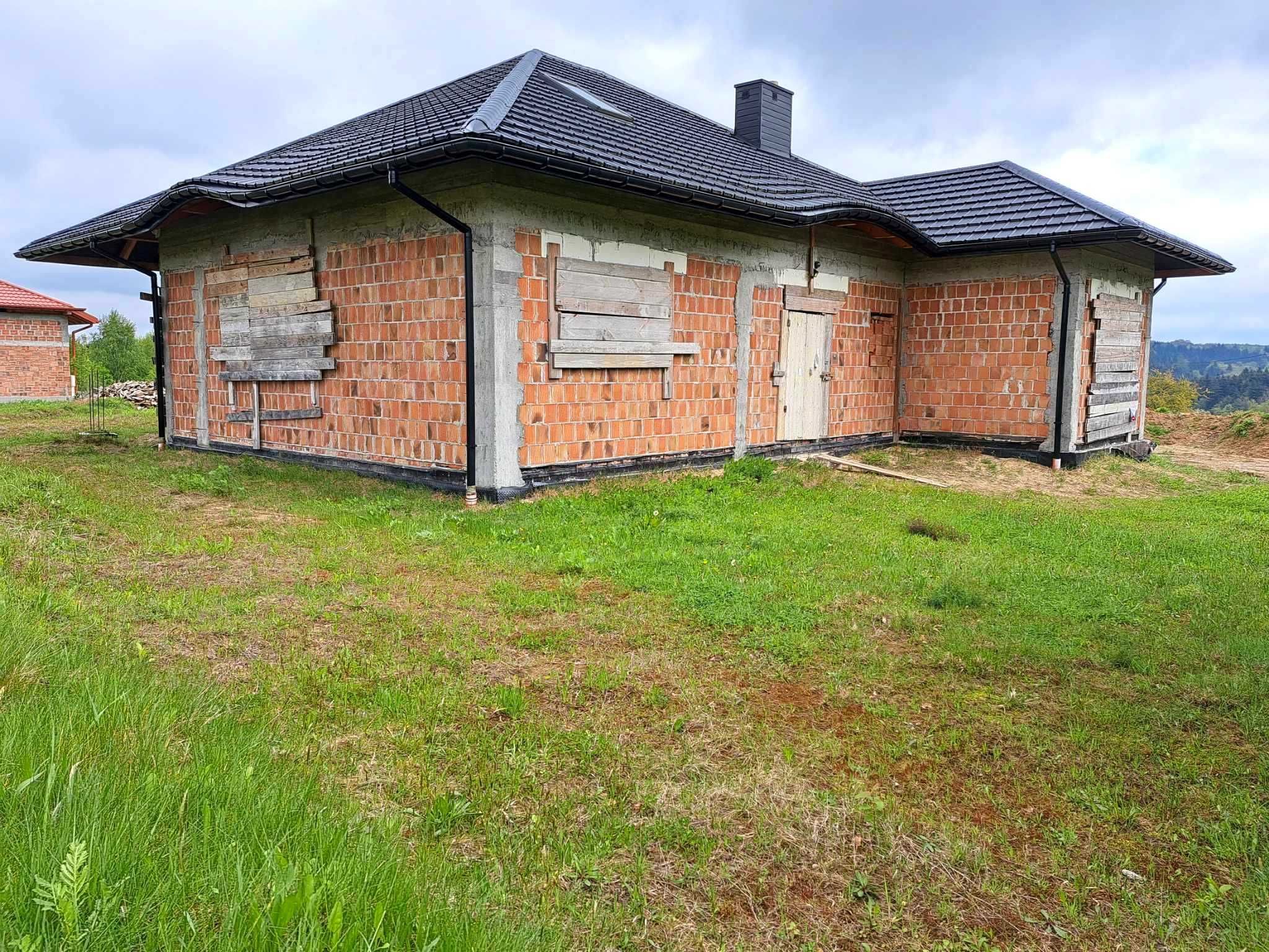 DOM na sprzedaż w malowniczej okolicy STRASZYDLE