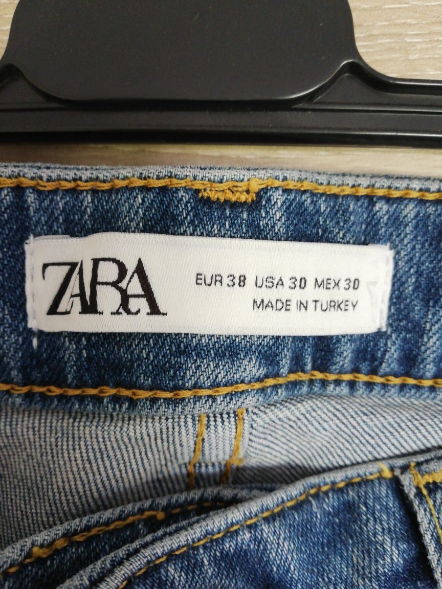 Calça de ganga Zara skinny fit 38