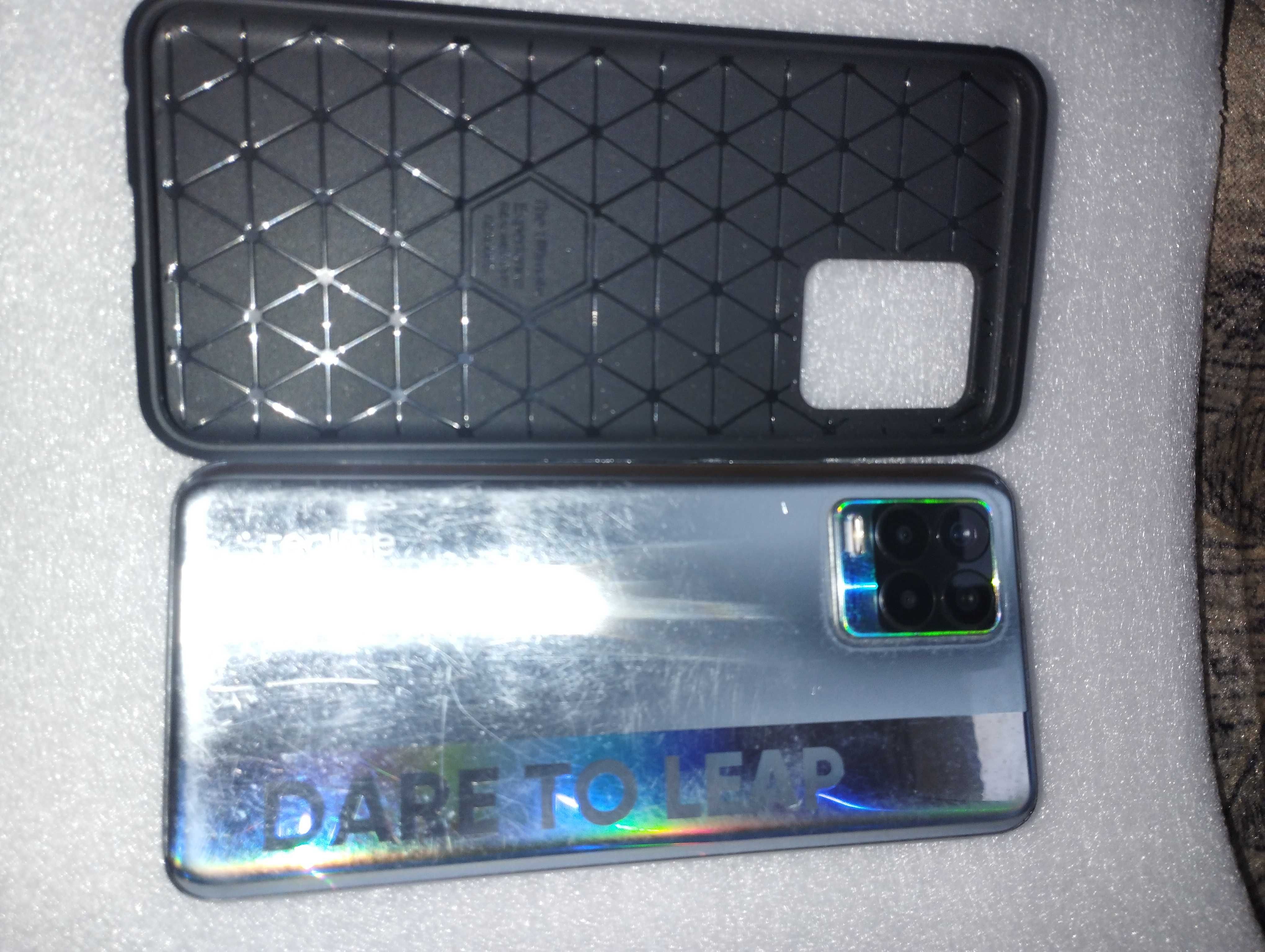 Продам Realme 8 6/128