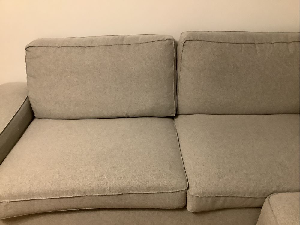 Sofa 3-osobowa Kivik plus podnóżek Kivik