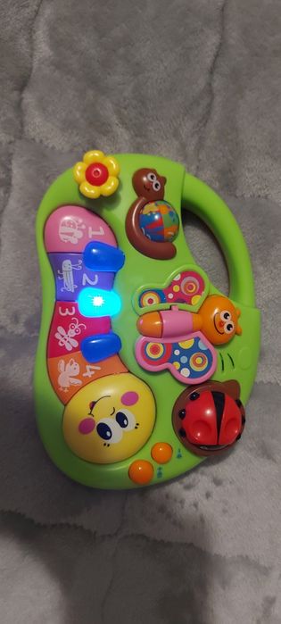 Дитяче піаніно гусінь Hola, детские пианино