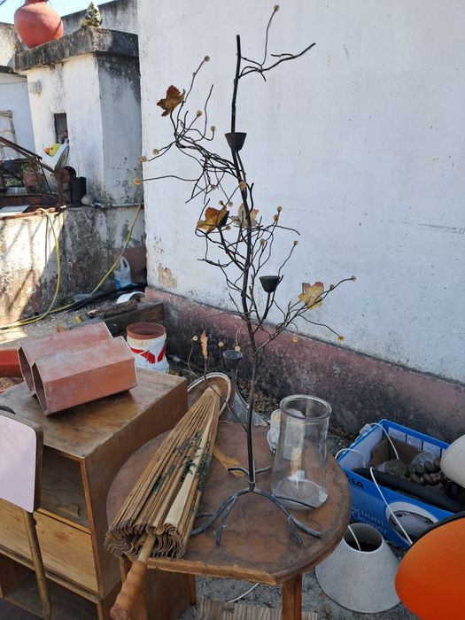 Floreira em ferro / castiçal  vintage