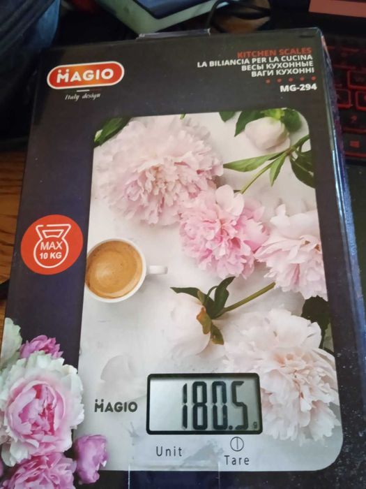 Продам кухонні ваги Magio MG-294