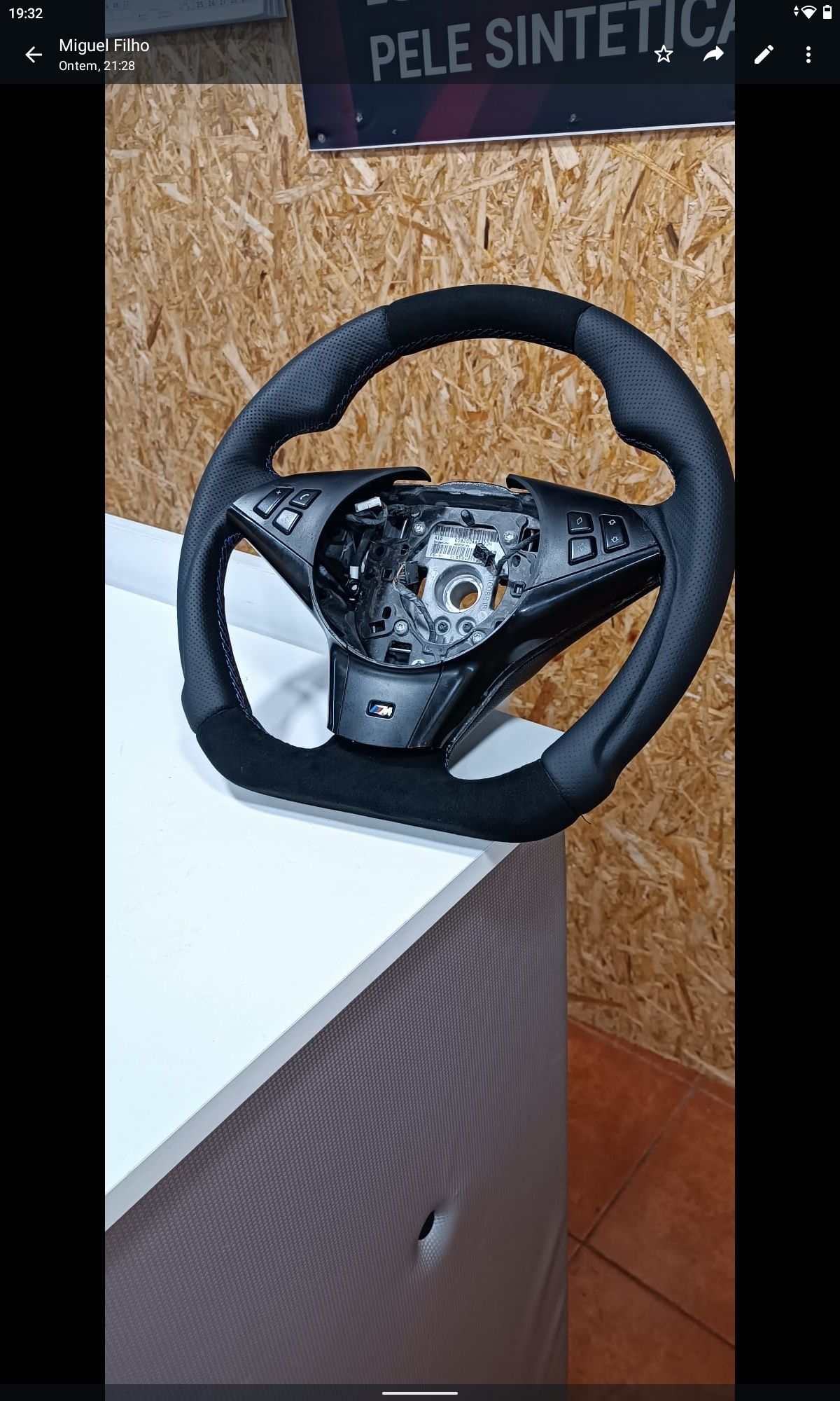 volante BMW E 60 em pele liza, pele perfurada costuras pack M,