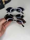 Женские солнцезащитные очки MIU MIU Polarized в форме ромба корич/черн