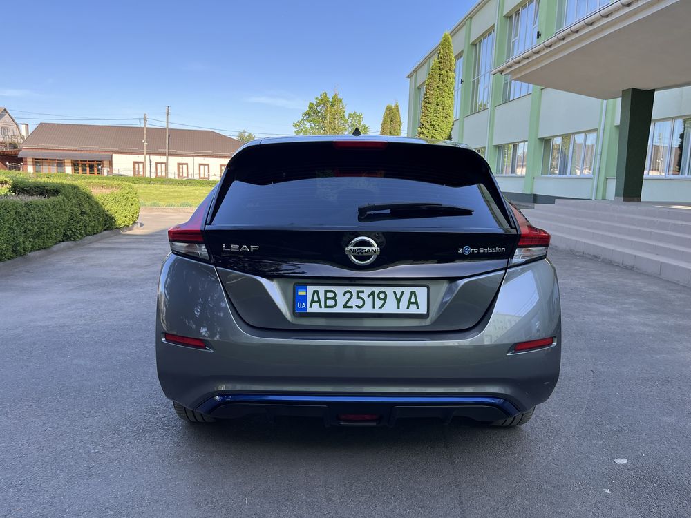 Nissan Leaf 2019рік 40kWt свіжопригнаний!