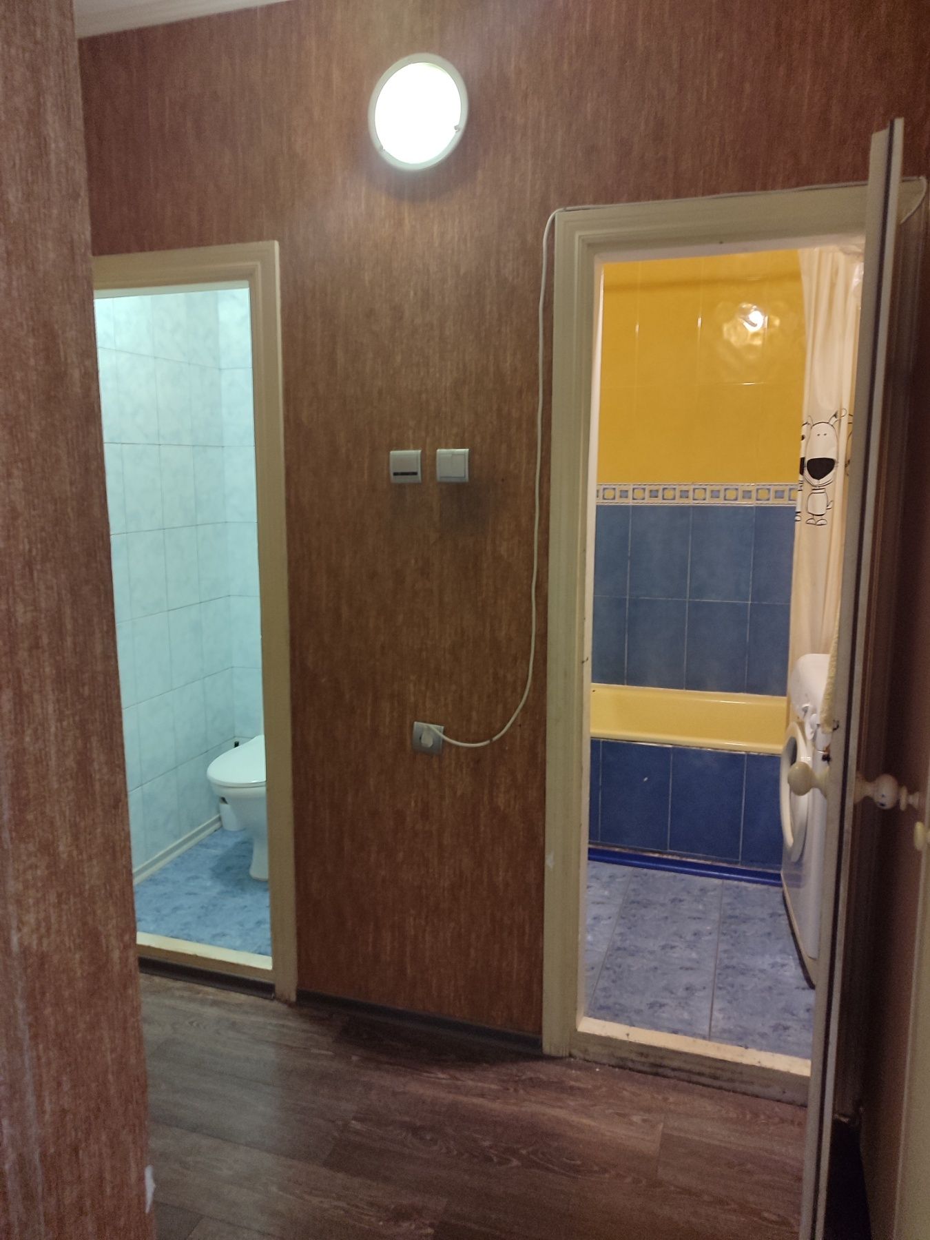 Без%. ПОЗНЯКИ. Продаж 3-ї квартири. 76,5 кв.м. Вул. Анни Ахматової 19.