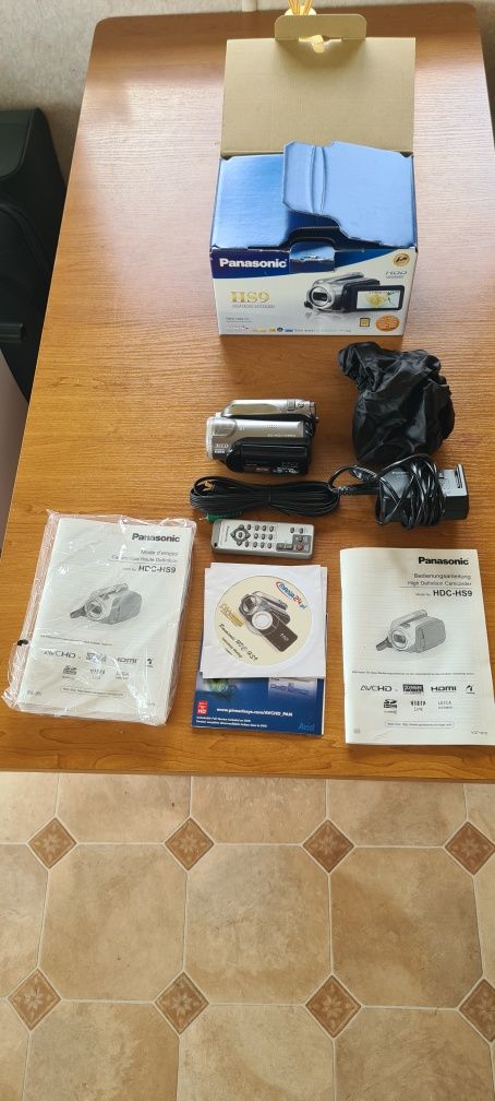 Kamera Panasonic HDC HS9