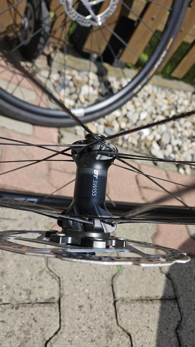 Koła DT swiss E1850 plus opony i tarcze

Swiss E 1850

ENDURO

Straigh