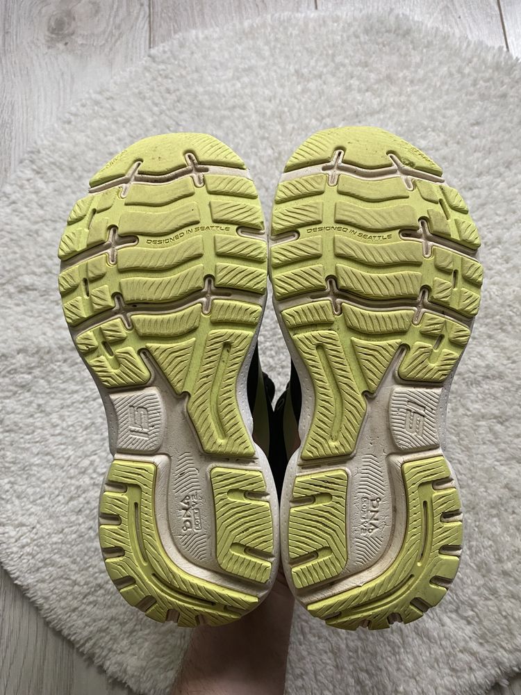 Женские Спортивные Кроссовки Brooks Ghost 15  38р(24см)