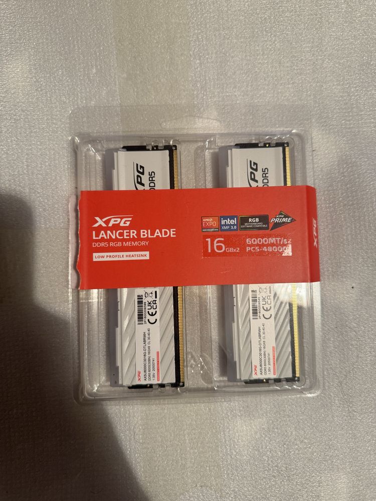 Adata XPG Lancer Blade DDR5 6000mhz 32GB (2x16) CL30 RGB białe