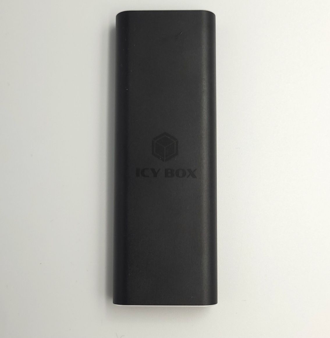 Icybox przejściówką z M2 na usb 3.0