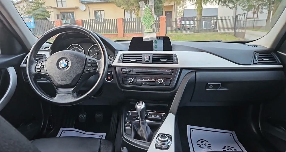 Sprzedam BMW Serii 3 2.0 D
