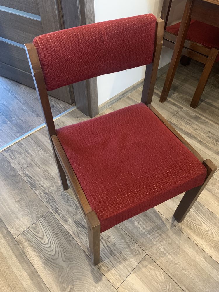 Drewniane mocne krzesła PRL 4 sztuki
