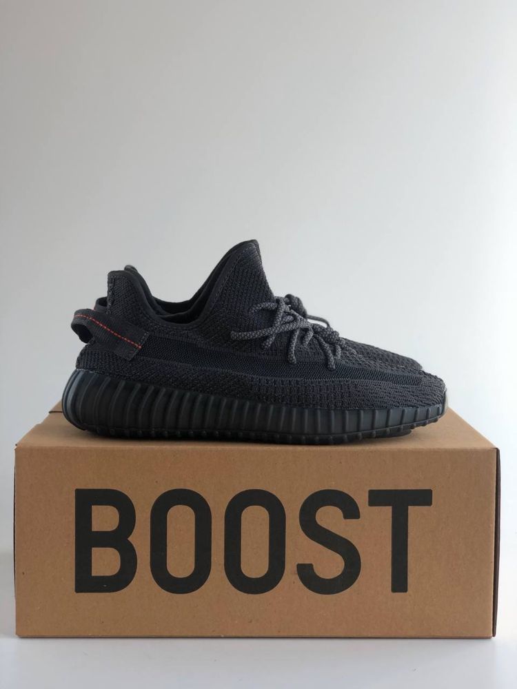 Кросівки  Adidas Yeezy Boost 350 V2  розміри 36-45