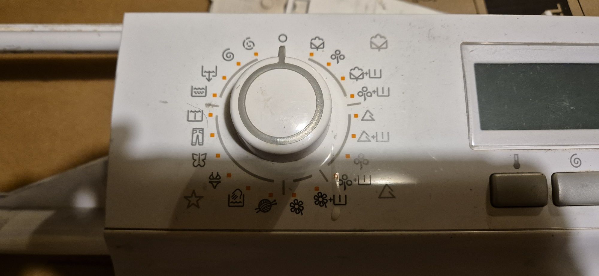 Płyta główna Electrolux Inspire 6kg Eco Valve EWF12670 typ HP942421