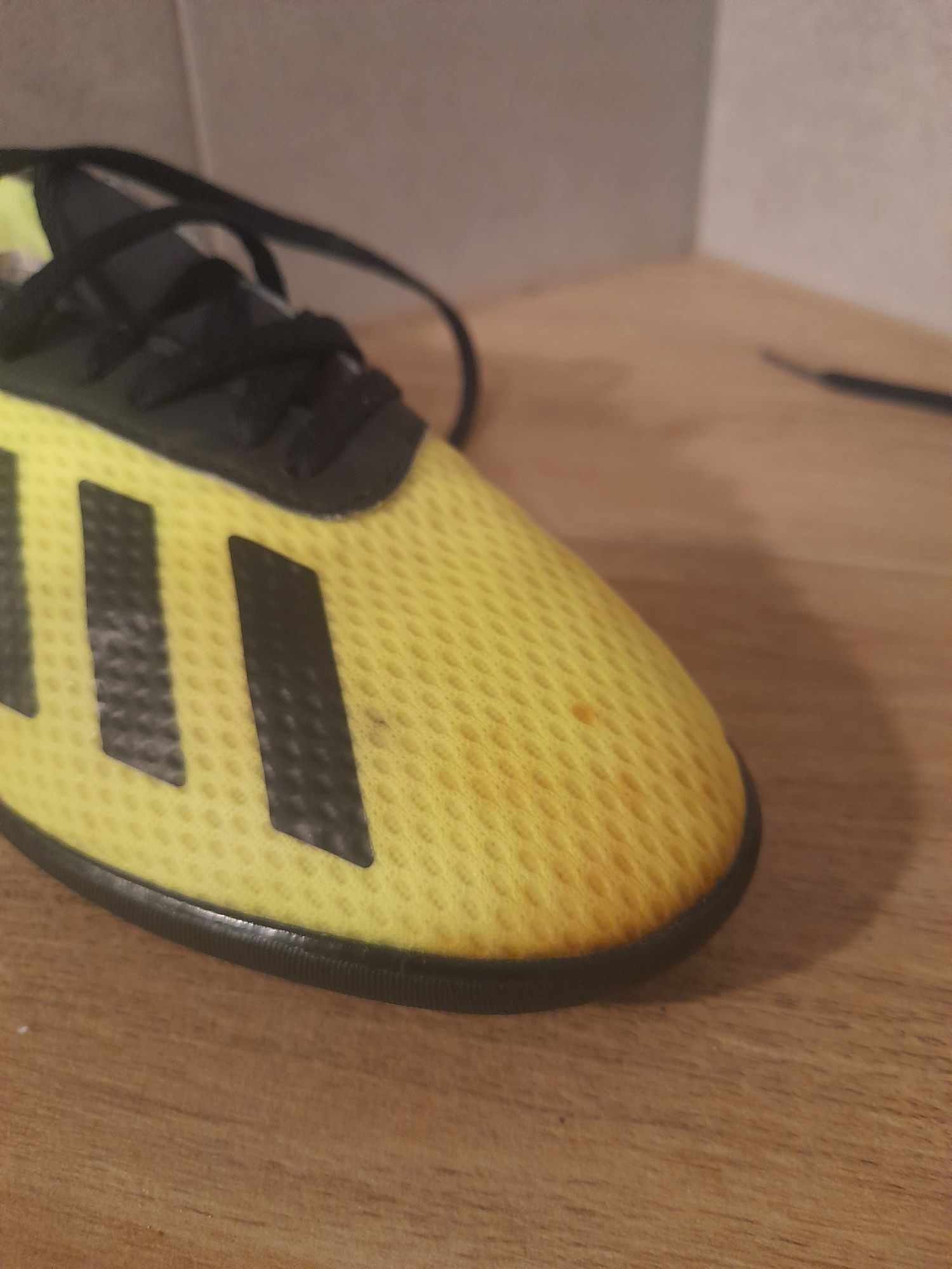 Adidas X 18,3 buty piłkarskie,halówki.Rozmiar 36 i 2/3