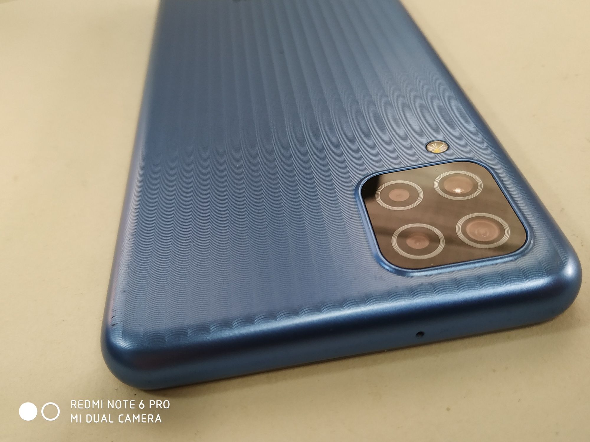 Смартфон Samsung Galaxy M12 "4/64Gb"