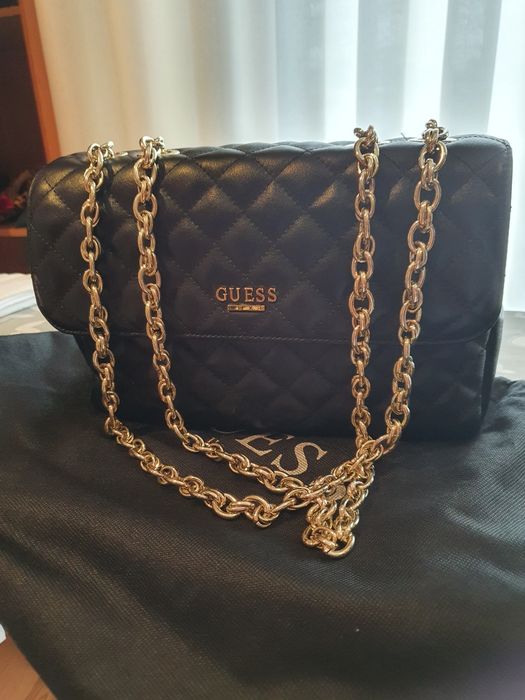Mala da Guess nova a estrear