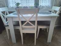 Biały stół z 4 krzesłami do kuchni 110x70