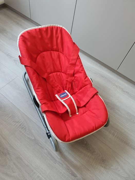 Крісло-гойдалка,  шезлонг переносний для немовлят Сhicco