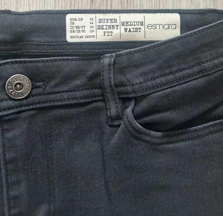 Nowe jeansy Esmara 42