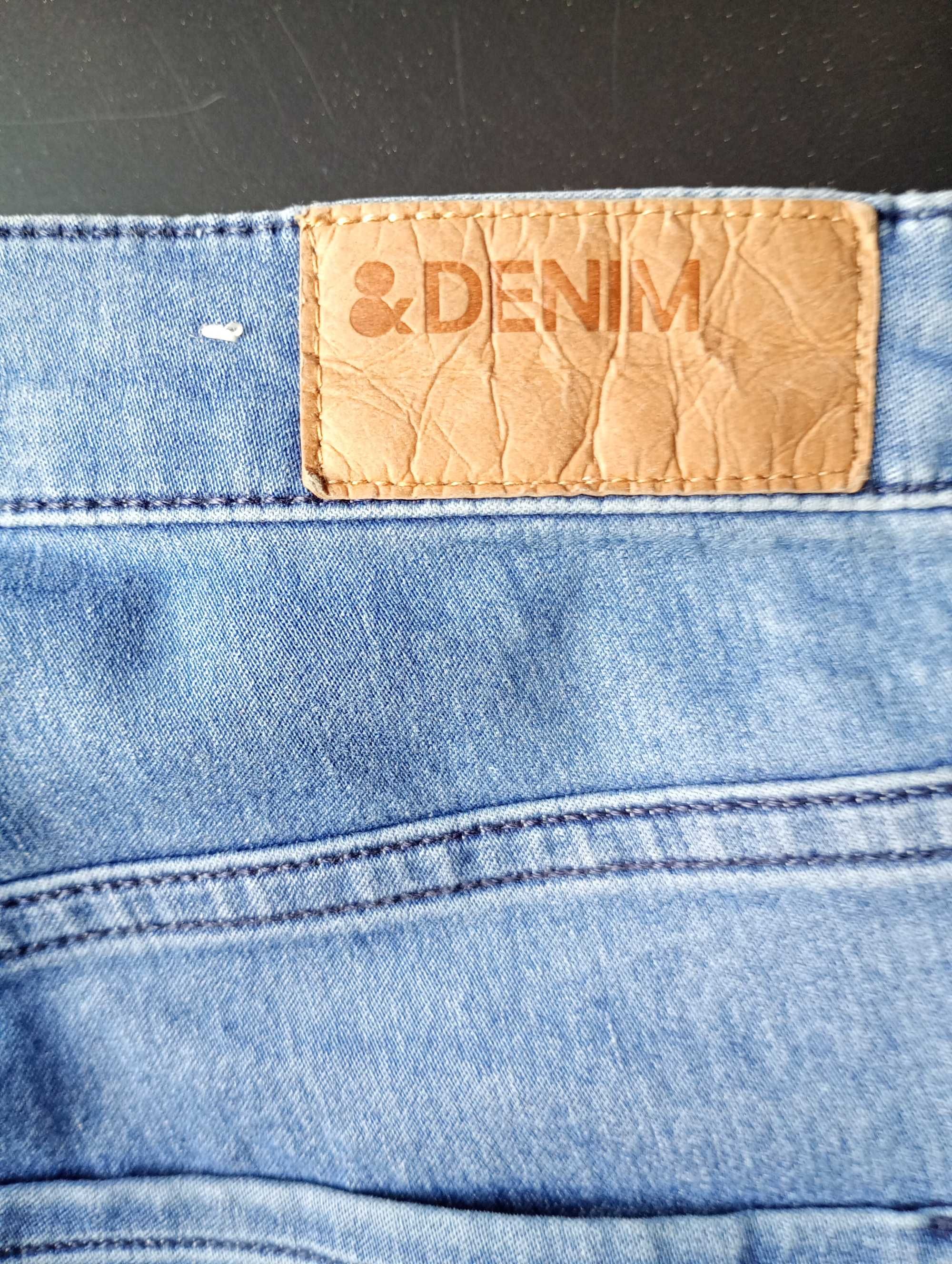 spodnie rurki jeans ze streczem
