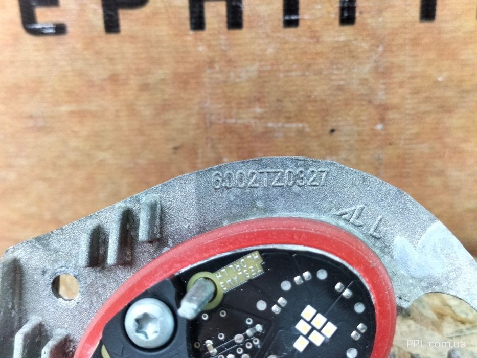 Tesla Model 3 17- Блок розжига фары LED левой 8MIN8F0000 \ 6002TZ0327