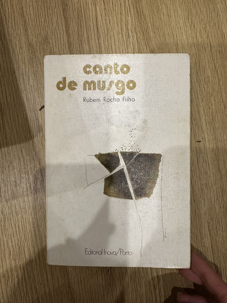 canto de musgo de Rubem Rocha Filho.